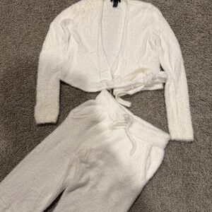 WOMENS MATCHING WHITE SET